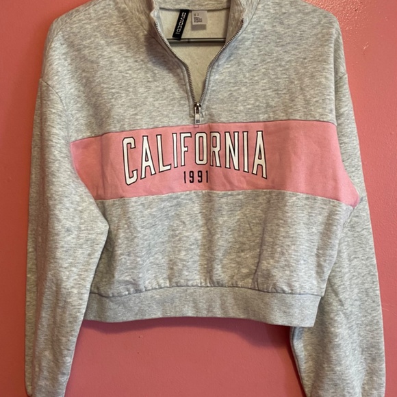 Cropped sweater - Picture 2 of 3